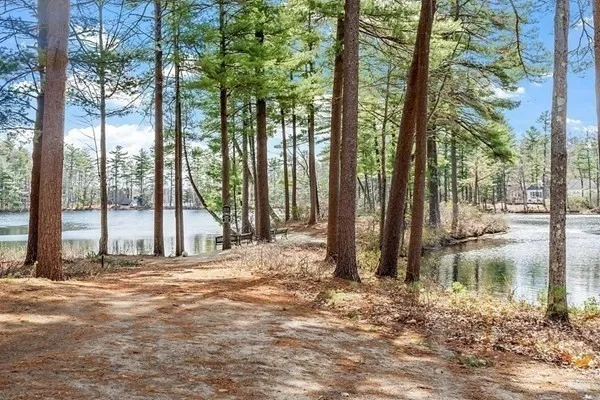 $549,900 | 18 Wintergreen Court, Unit 18, Lunenburg, MA 01462