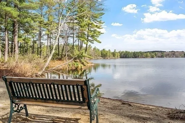 $549,900 | 18 Wintergreen Court, Unit 18, Lunenburg, MA 01462