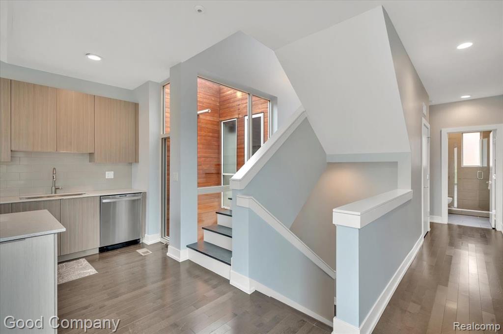 2840 John R Street Detroit, MI 48201 - Photo 13 of 29 Gallery Image 13