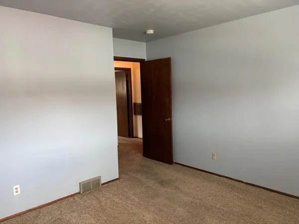 $220,000 | 44 North Lakewood Gardens Lane, Madison, WI 53704