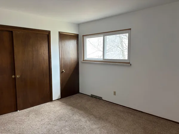 $220,000 | 44 North Lakewood Gardens Lane, Madison, WI 53704