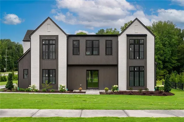 $1,945,000 | 11850 Chaffin Road, Roswell, GA 30075