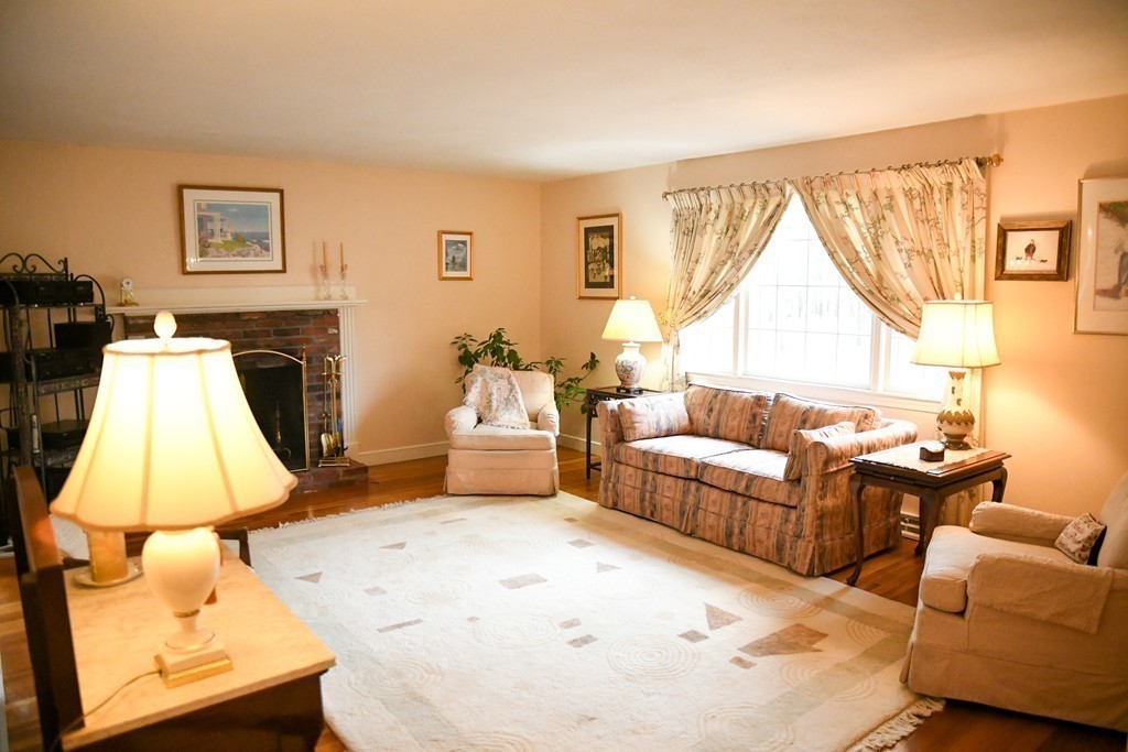 24 Intervale Road Sudbury, MA 01776 - Photo 8 of 27 Gallery Image 8