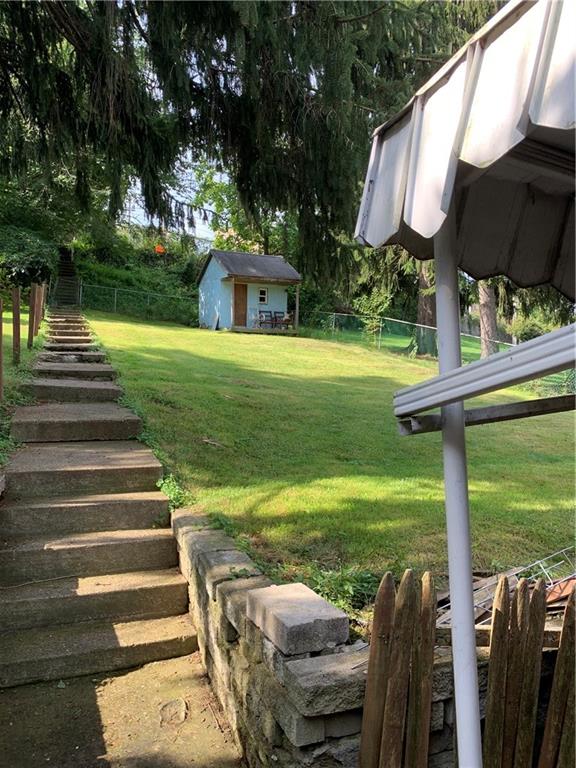 23 Township Road West View, PA 15229 - Photo 4 of 6 Gallery Image 4