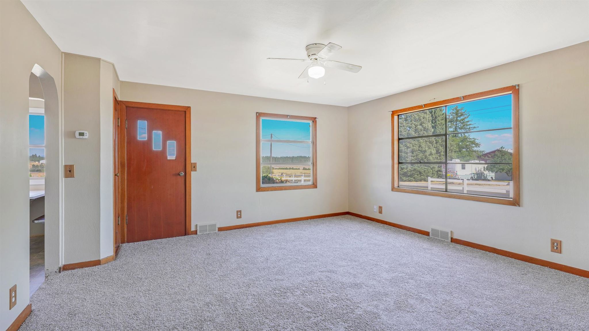 26911 North Monroe Road Deer Park, WA 99006 - Photo 12 of 35