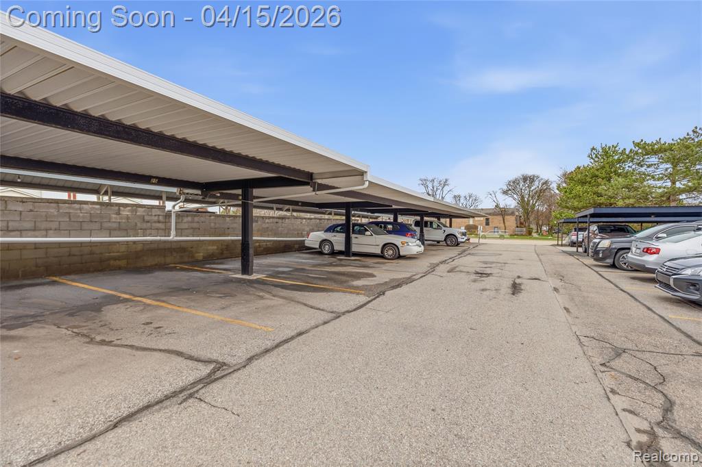 4913 Crooks Road, Unit G1 Royal Oak, MI 48073 - Photo 23 of 23