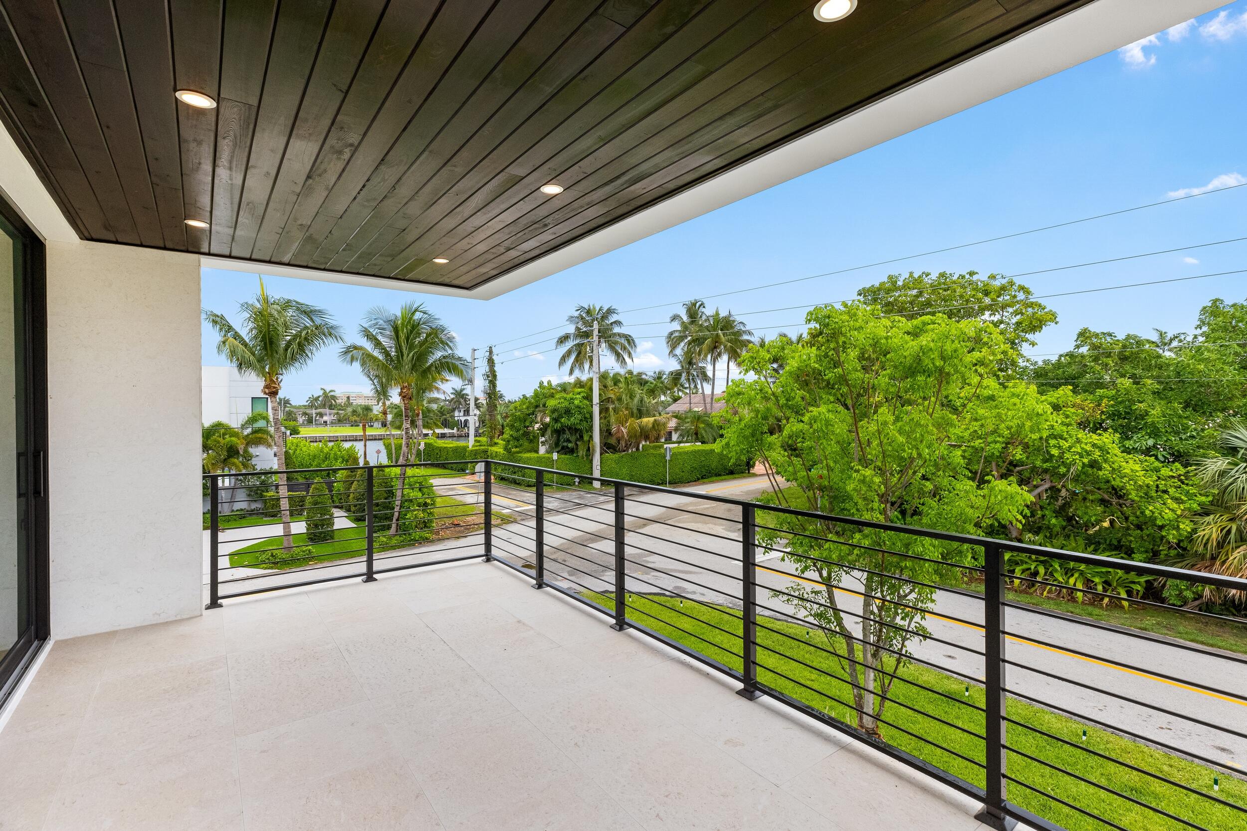 98 Northeast Spanish Trail Boca Raton, FL 33432 - Photo 42 of 71 Terrace 9