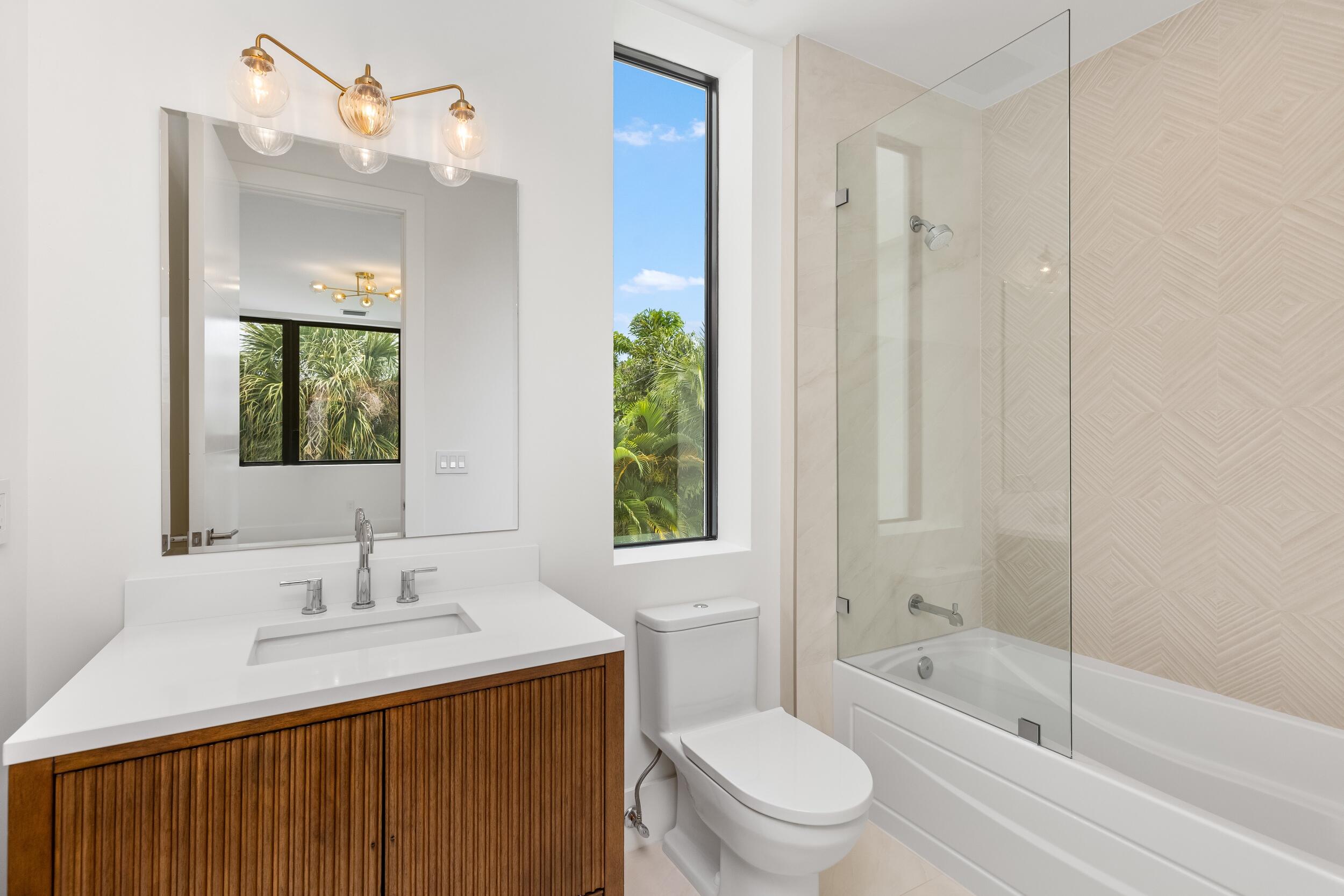 98 Northeast Spanish Trail Boca Raton, FL 33432 - Photo 51 of 71 Guest Bath 3