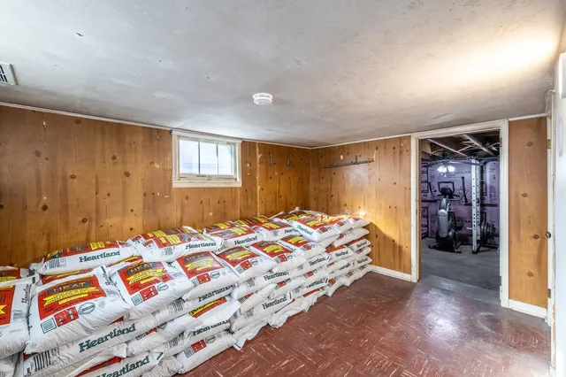 $190,000 | 222 5th Street, Mills, WY 82644