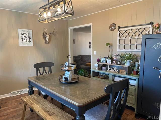 509 Division Street Hurley, WI 54534 - Photo 7 of 22 Gallery Image 7