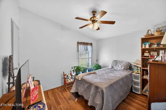 $179,998 | 301 Morris Demps Road, Sparta, TN 38583