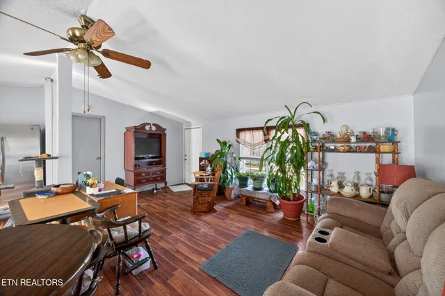 $179,998 | 301 Morris Demps Road, Sparta, TN 38583