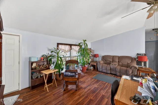 $179,998 | 301 Morris Demps Road, Sparta, TN 38583