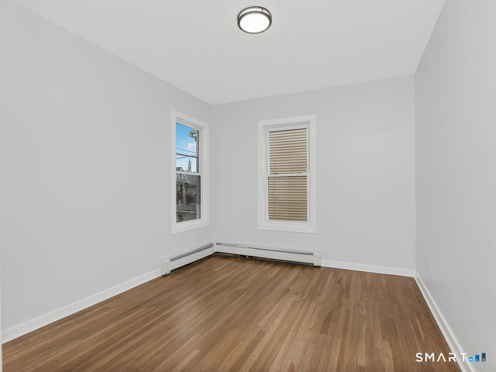 201 Lewis Street Bridgeport, CT 06605 - Photo 15 of 27