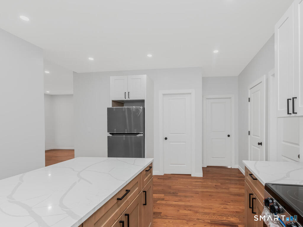 201 Lewis Street Bridgeport, CT 06605 - Photo 6 of 27