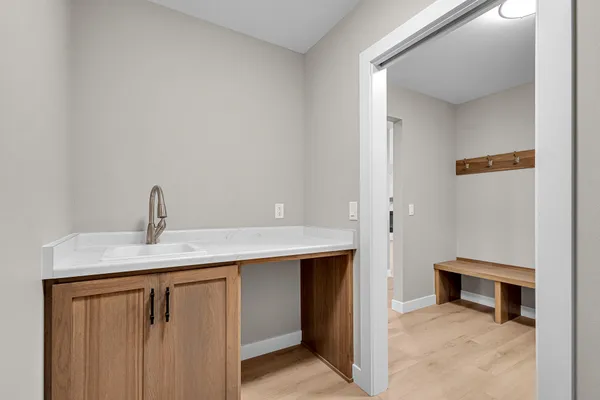 $614,900 | 4915 Lincoln Way, Sheboygan, WI 53083