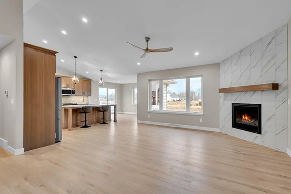 $614,900 | 4915 Lincoln Way, Sheboygan, WI 53083