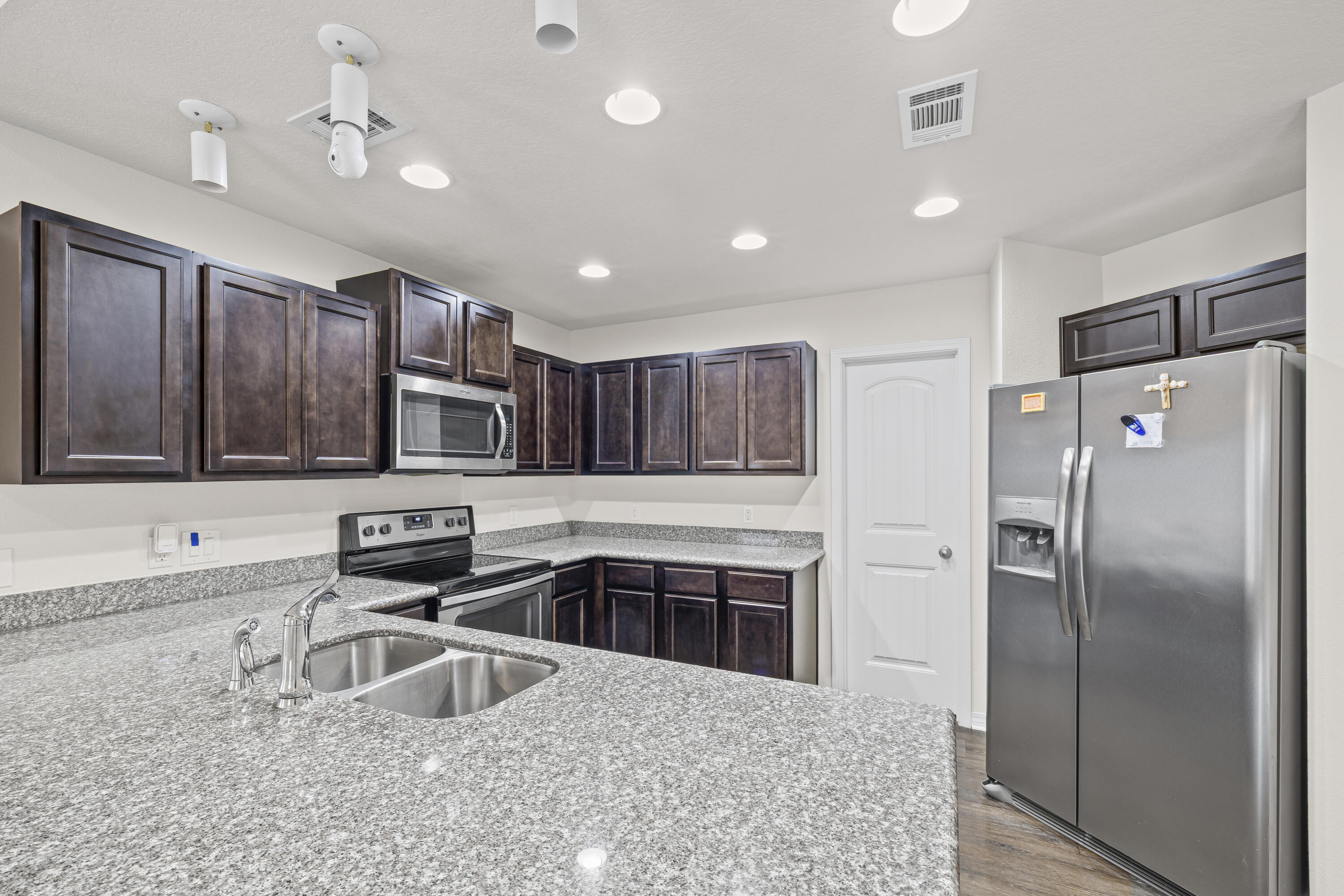 2383 Andorra Street Navarre, FL 32566 - Photo 4 of 57