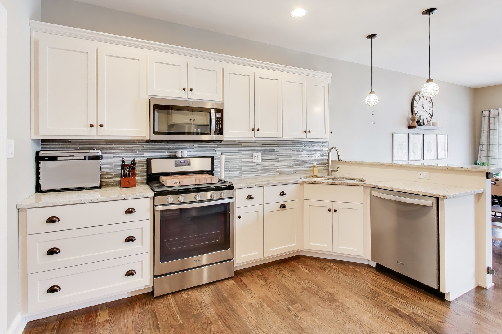 10705 Revere Circle Mokena, IL 60448 - Photo 7 of 34