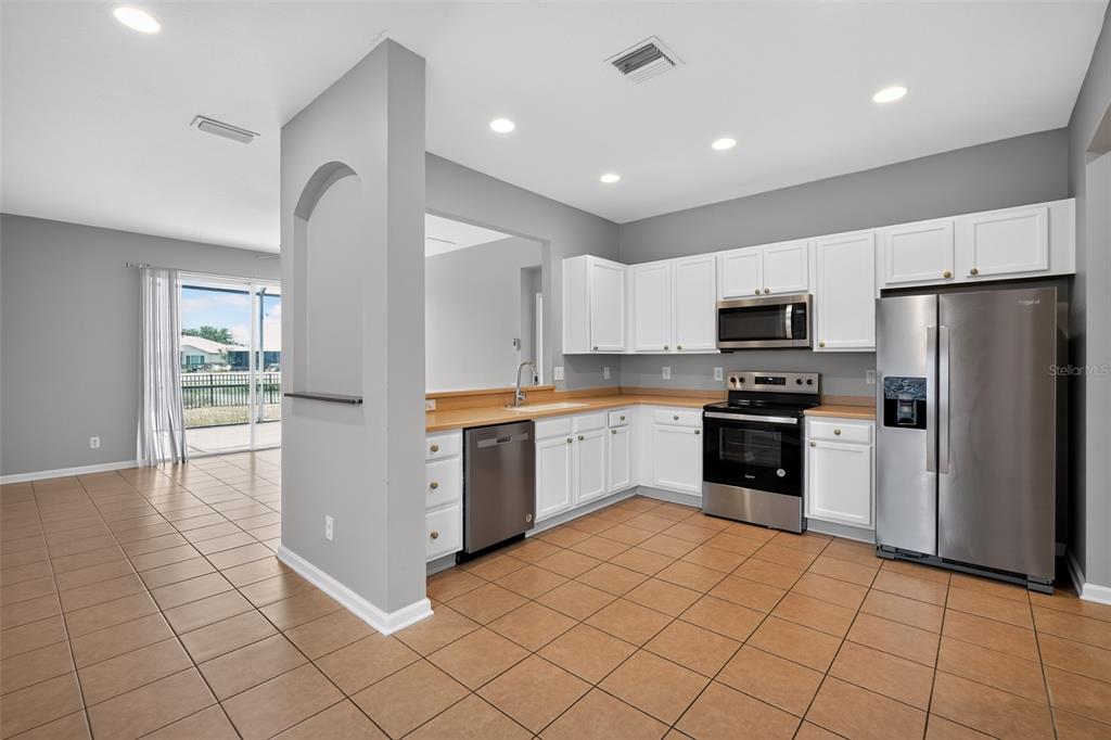 9780 50th St Circle East Parrish, FL 34219 - Photo 17 of 47