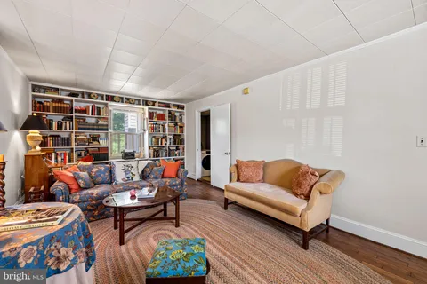 $359,000 | 819 Morris Avenue, Lutherville-Timonium, MD 21093
