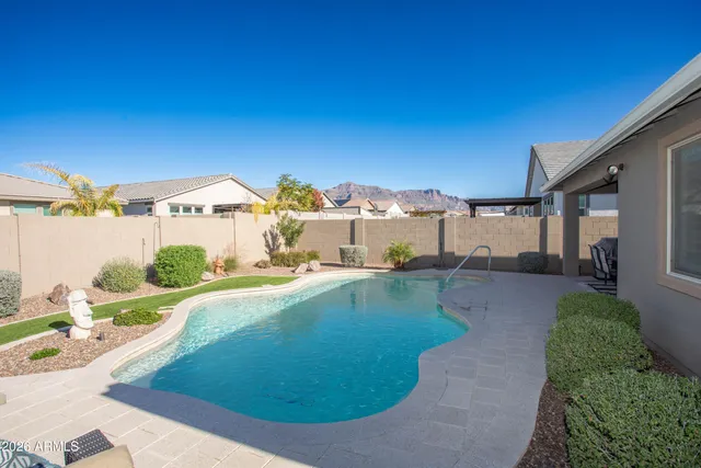 $625,000 | 12152 East Chevelon Trail, Gold Canyon, AZ 85118
