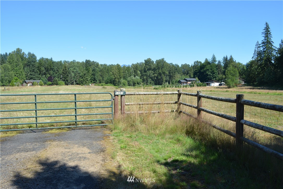 12811 Reiner Road Monroe, WA 98272 - Photo 11 of 11