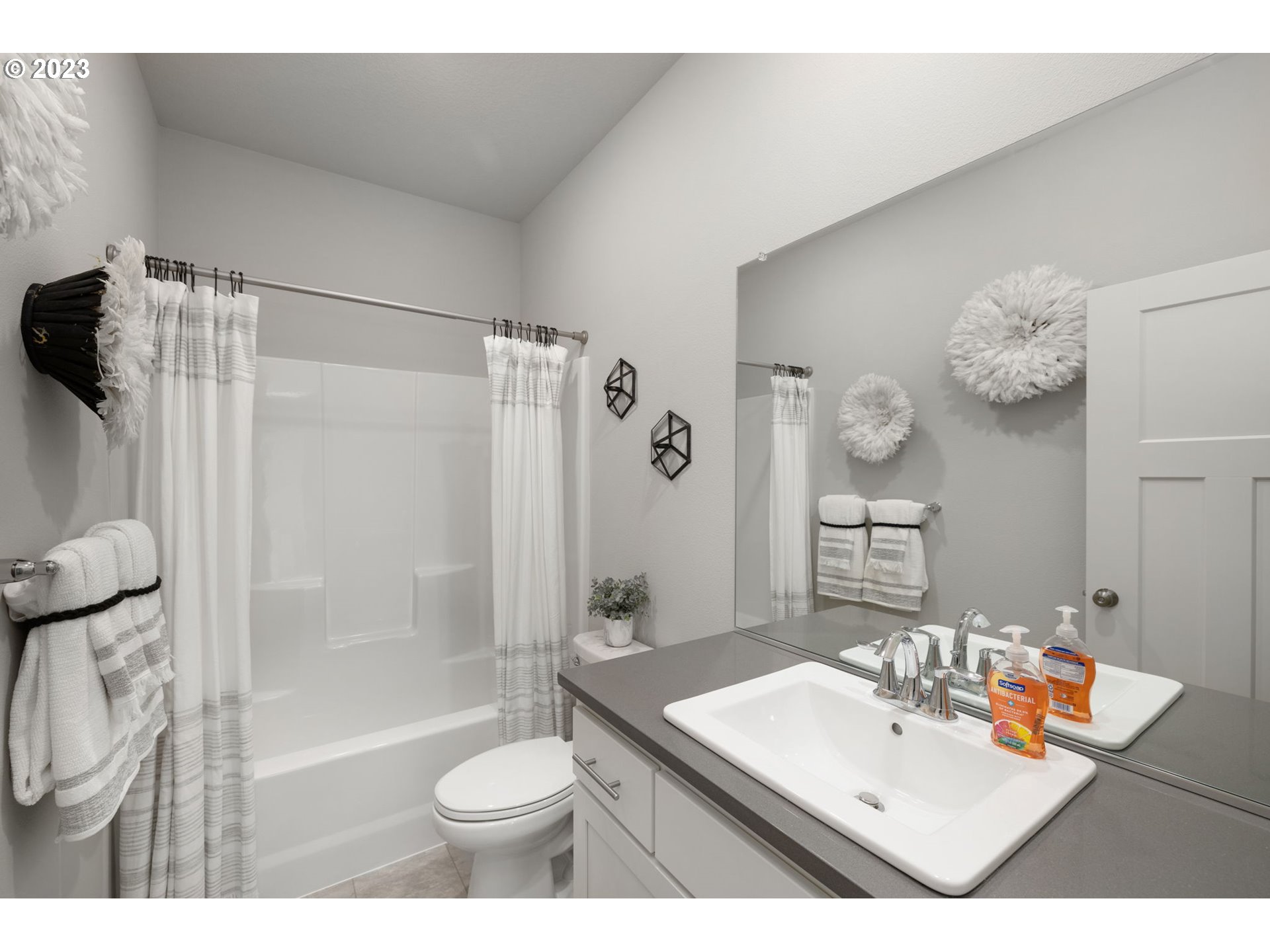 6461 Southeast 20th Street Gresham, OR 97080 - Photo 18 of 20 Gallery Image 18