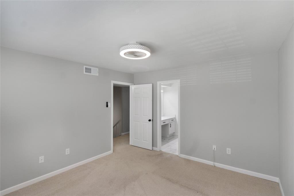 2835 Keller Springs Road, Unit 903 Carrollton, TX 75006 - Photo 13 of 19