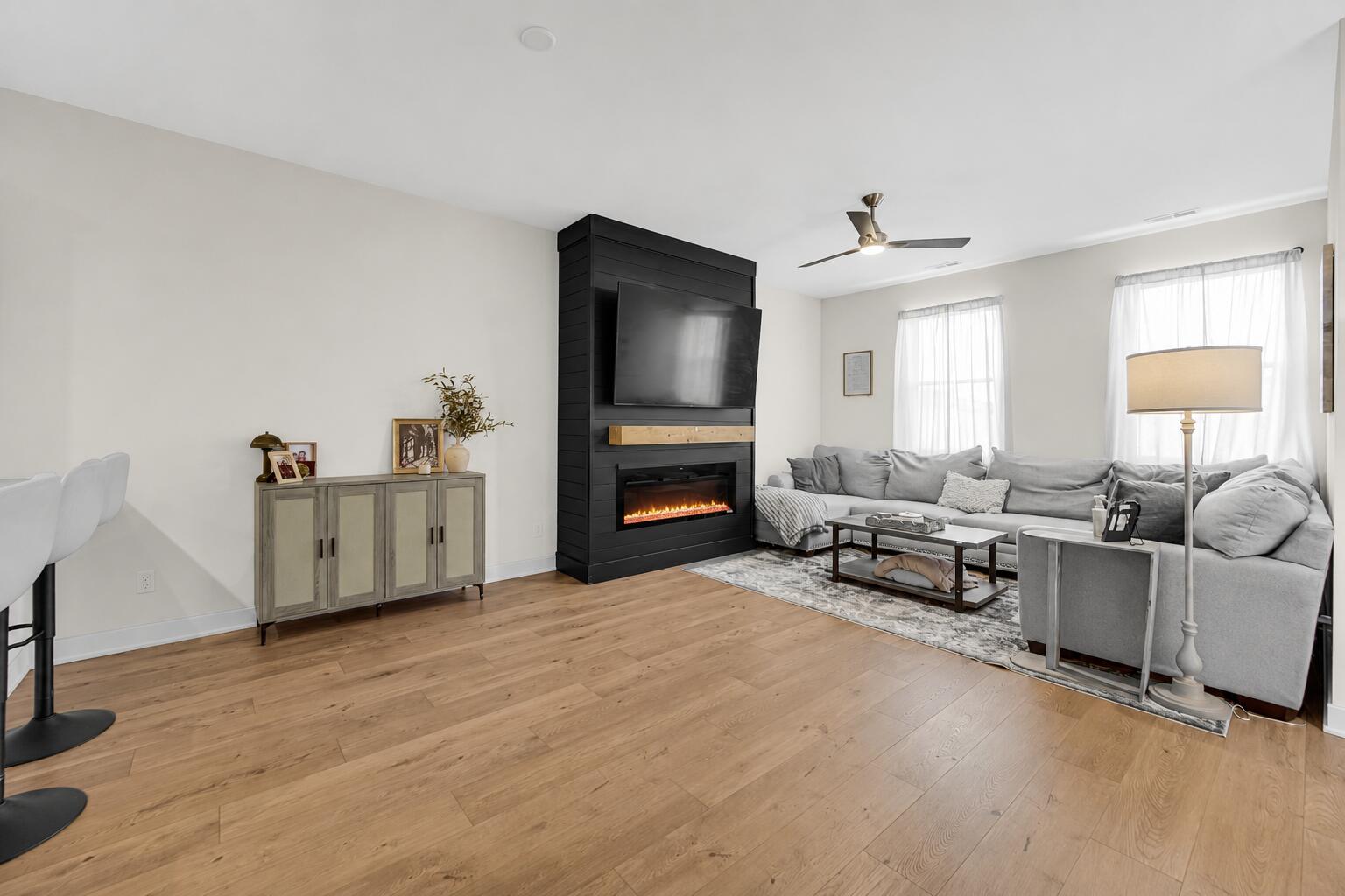 264 Nomo Place Crown Point, IN 46307 - Photo 11 of 28 1536x1024