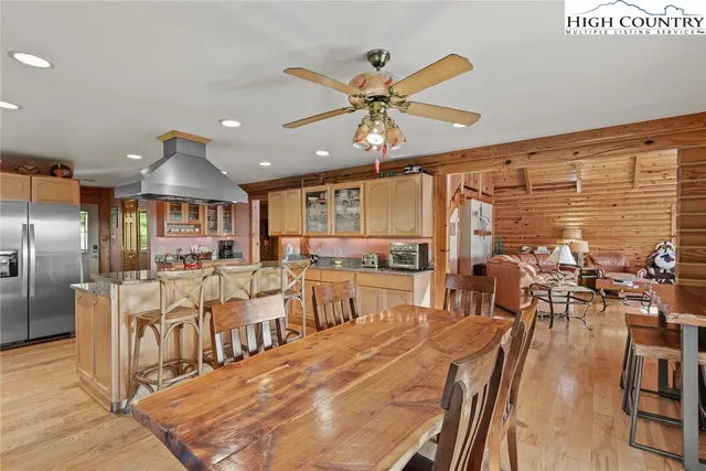 a view of an outdoor space and a yard