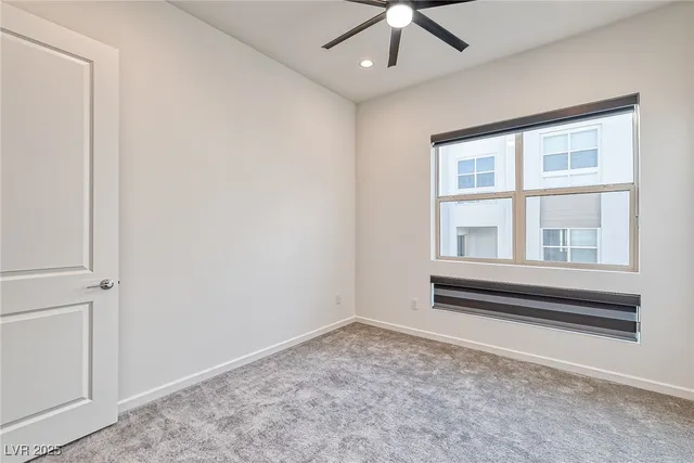 $3,400 | 643 Grey Saker Street, Las Vegas, NV 89138