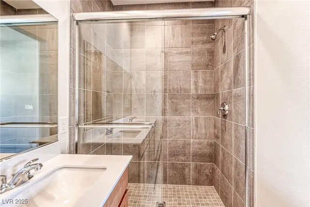 $3,400 | 643 Grey Saker Street, Las Vegas, NV 89138