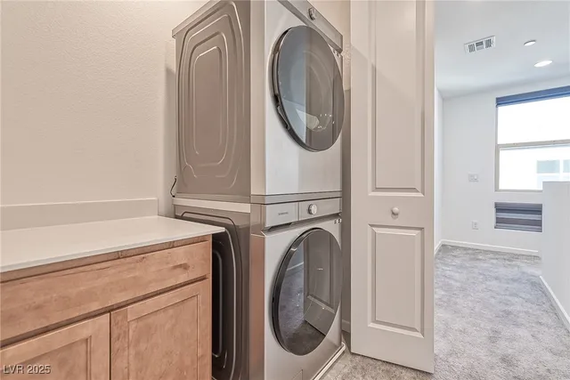 $3,400 | 643 Grey Saker Street, Las Vegas, NV 89138