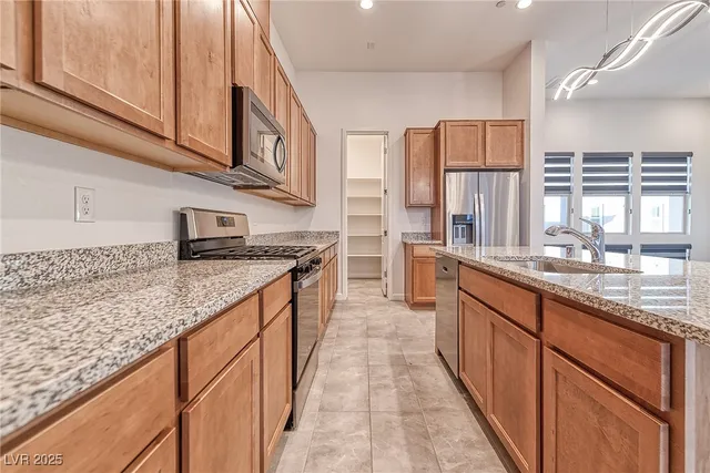 $3,400 | 643 Grey Saker Street, Las Vegas, NV 89138