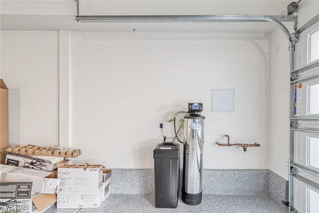 $3,400 | 643 Grey Saker Street, Las Vegas, NV 89138