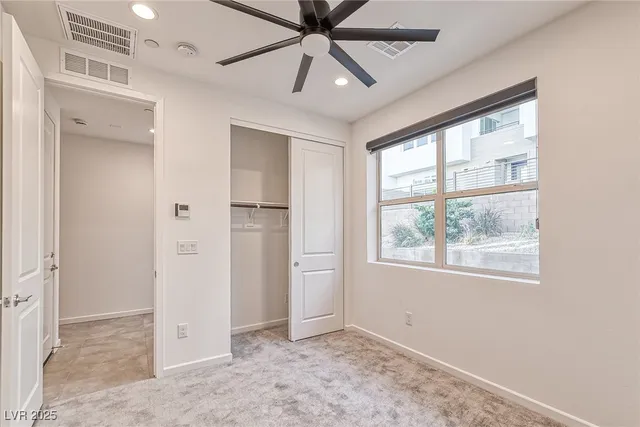 $3,400 | 643 Grey Saker Street, Las Vegas, NV 89138