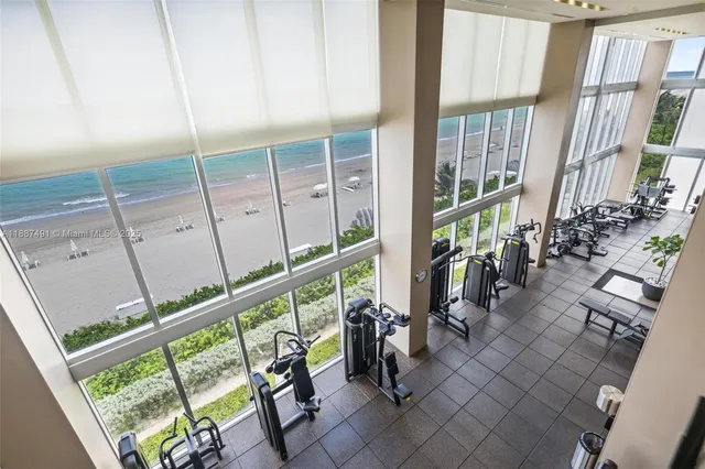 $1,050,000 | 1850 South Ocean Drive, Unit 1507, Hallandale Beach, FL 33009