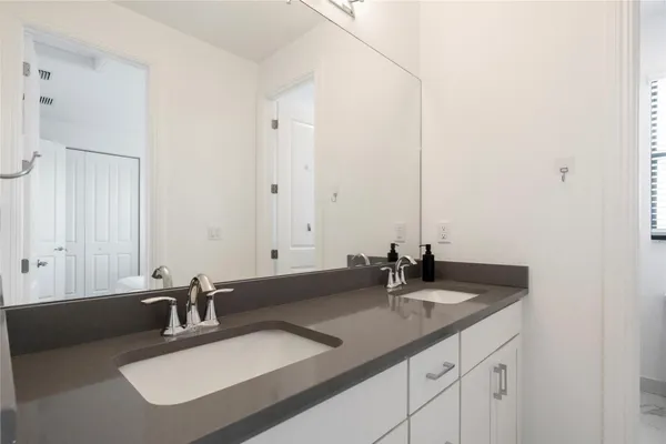 $4,999 | 11843 Southwest 13th Court, Pembroke Pines, FL 33025