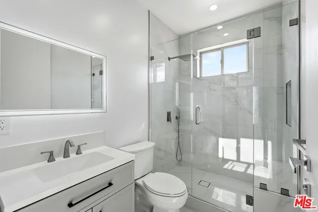 $2,200,000 | 6717 Sunnyslope Avenue, Van Nuys, CA 91401