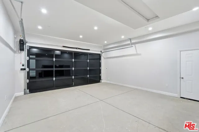 $2,200,000 | 6717 Sunnyslope Avenue, Van Nuys, CA 91401