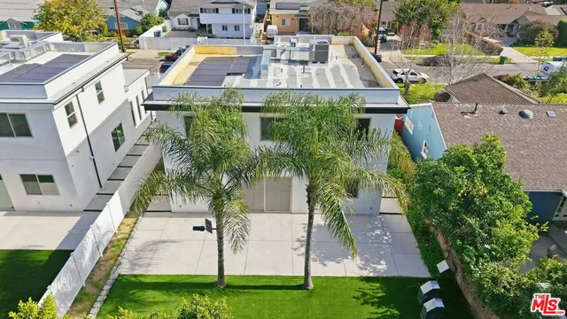 $2,200,000 | 6717 Sunnyslope Avenue, Van Nuys, CA 91401