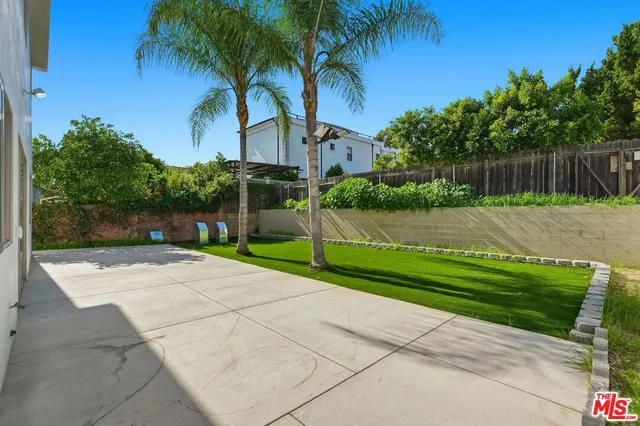 $2,200,000 | 6717 Sunnyslope Avenue, Van Nuys, CA 91401