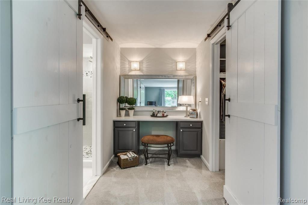1635 North Kilburn Road Rochester Hills, MI 48306 - Photo 43 of 62