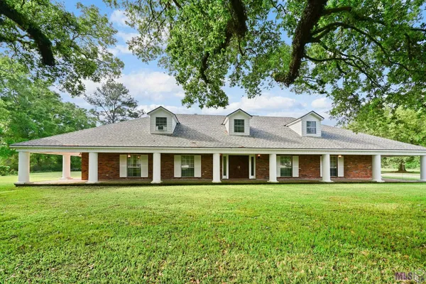 $850,000 | 38517 Highway 74, Gonzales, LA 70737