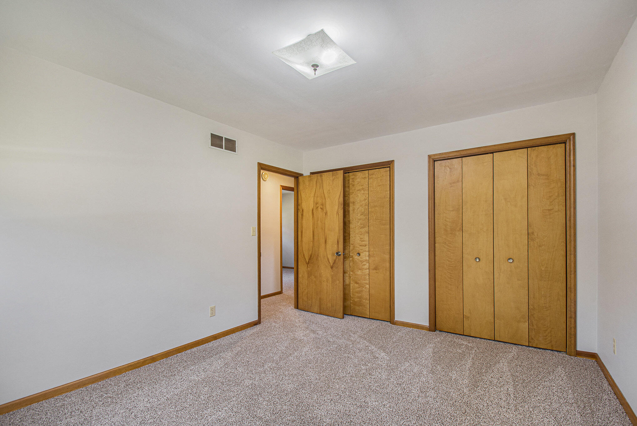 6465 West Bleck Road La Porte, IN 46350 - Photo 11 of 30 2038x1363