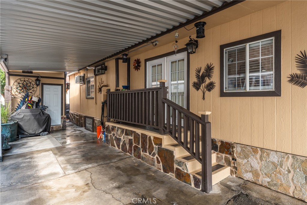 2865 West Rialto Avenue, Unit 17 Rialto, CA 92376 - Photo 1 of 16