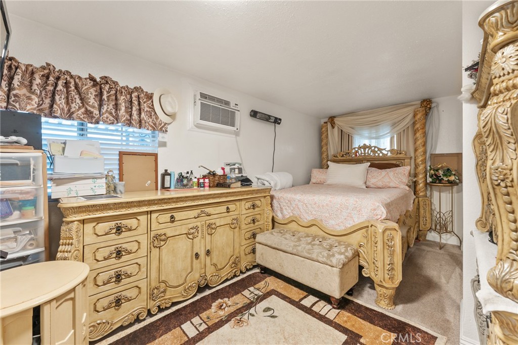 2865 West Rialto Avenue, Unit 17 Rialto, CA 92376 - Photo 10 of 16 Bedroom 1 Room size 9ft wide x 15 Ft long