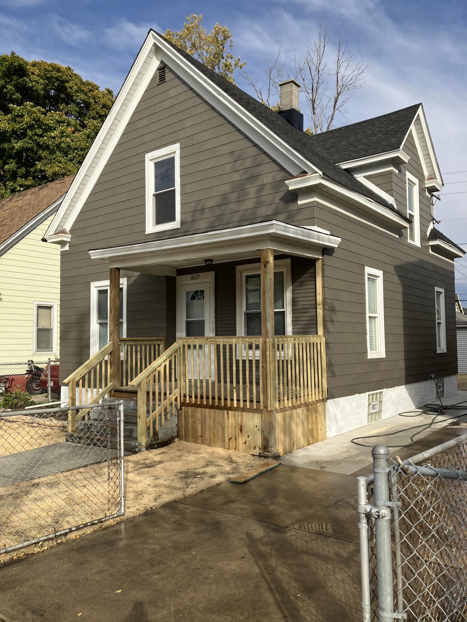1829 Mead Street Racine, WI 53403 - Photo 1 of 1 IMG_7192