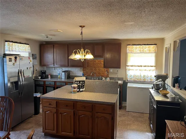 $290,000 | 4462 North Virginia Mines Road, St. Clair, MO 63077